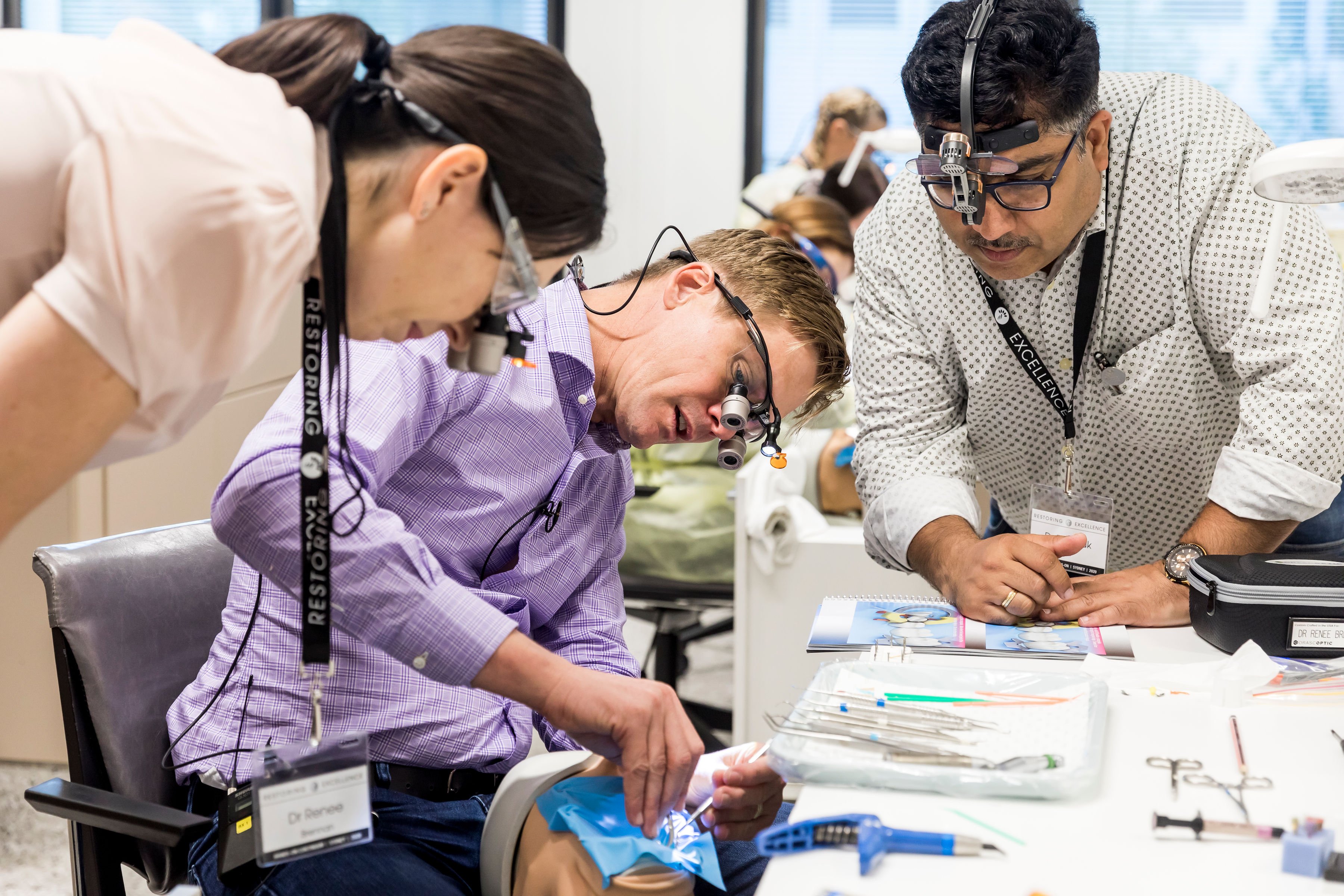 0198-RestoringExcellence-DentalTraining-Mar.12,2020