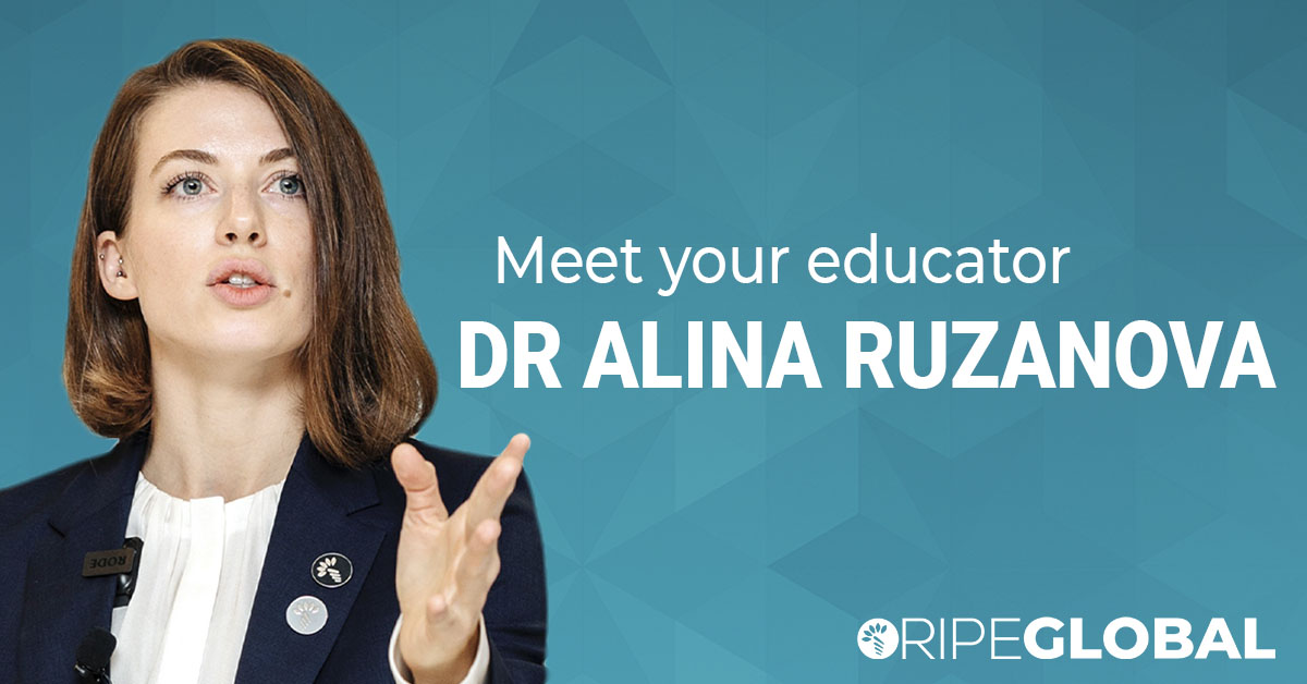 Master Dentist Alina Ruzanova