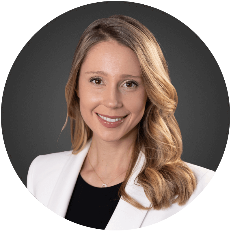 claudia pinter profile image - circle dark claudia pinter profile image - circle dark